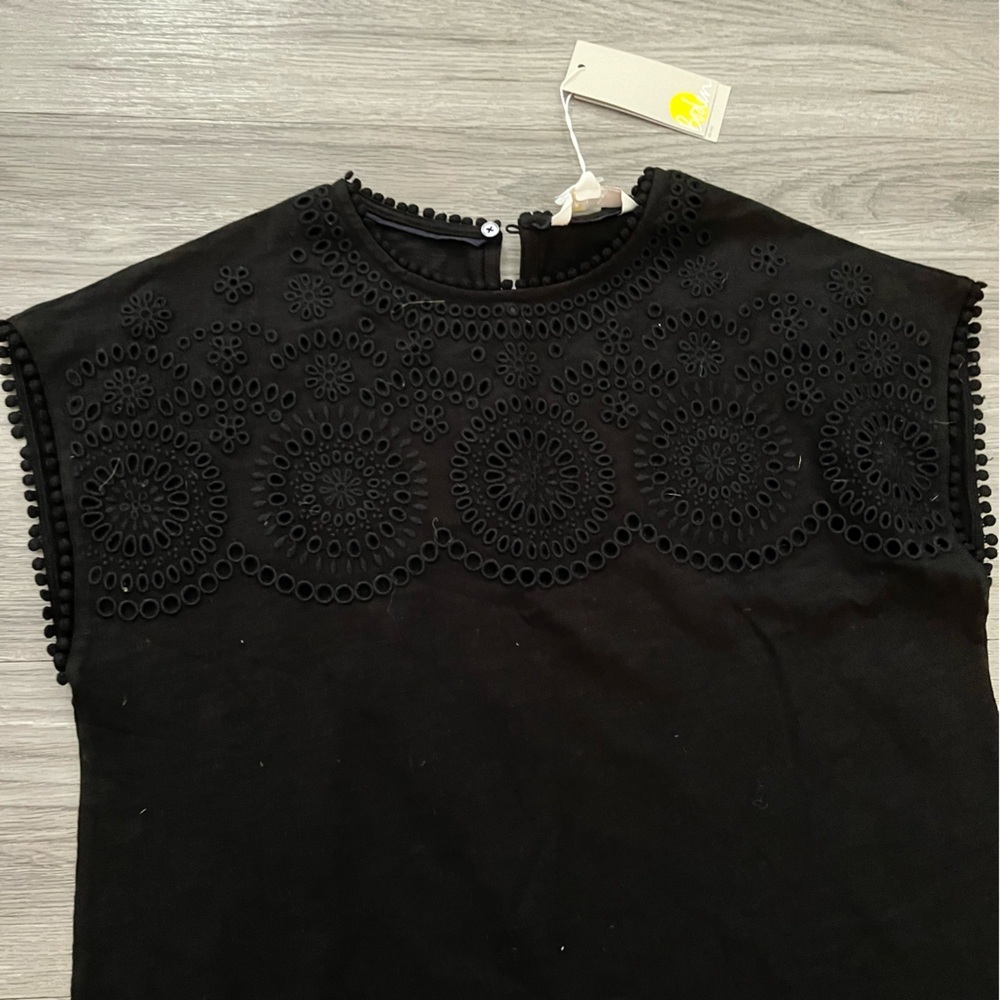 NWT Boden Black Eyelet Cutout Cotton Cap Sleeve T-shirt Dress Size 6 - Picture 3 of 4